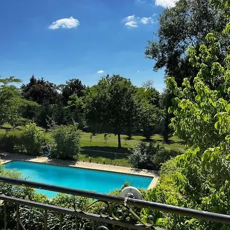 Holiday home Modern With Private Pool